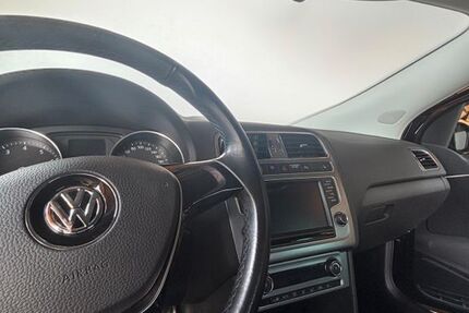 VW Polo 125.000 km 8.450 &euro; Großkarolinenfeld 83109
