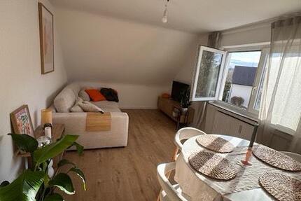 Wohnung Stuttgart Luginsland - 2.5 Zimmer, 60 m&sup2;, 780&euro; | Angebot:25985354