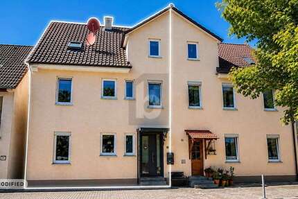Haus Hechingen - 7 Zimmer, 180 m&sup2;, 349.000&euro; | Angebot:27351840