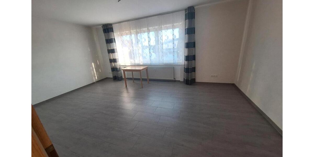 Doppelhaushälfte Delbrück - 5 Zimmer, 140 m&sup2;, 280.000&euro; | Angebot:25400529