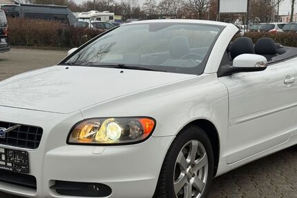 Volvo C70 136.000 km 9.880 &euro; Rüsselsheim 65428
