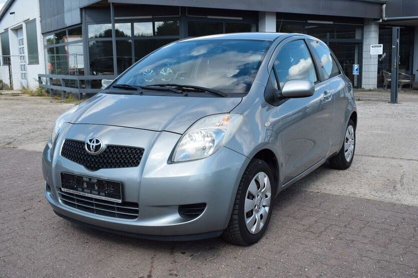 Yaris