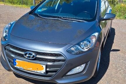 Hyundai i30 128.000 km 9.490 &euro; Arnstadt 99310