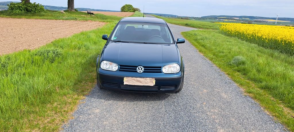 VW Golf 158.000 km 1.900 &euro; Sottrum 31188