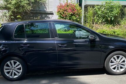 VW Golf 193.000 km 4.500 &euro; Frankfurt 60435