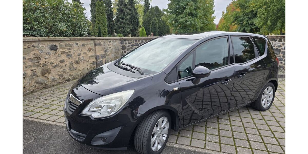 Opel Meriva 114.000 km 4.999 &euro; Hanau 63456