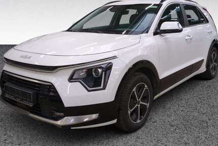 Kia Niro 23.331 km 26.800 &euro; Köln 50968