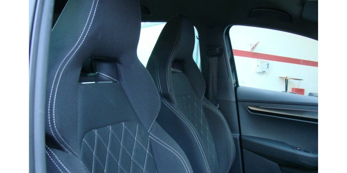 Skoda Karoq 2.0TSi 4x4 Sportline ACC SHZ AHK LED 29.623 km 31.480 &euro; Falkensee 14612