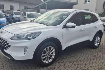 Ford Kuga 79.000 km 22.990 &euro; Ingolstadt 85055