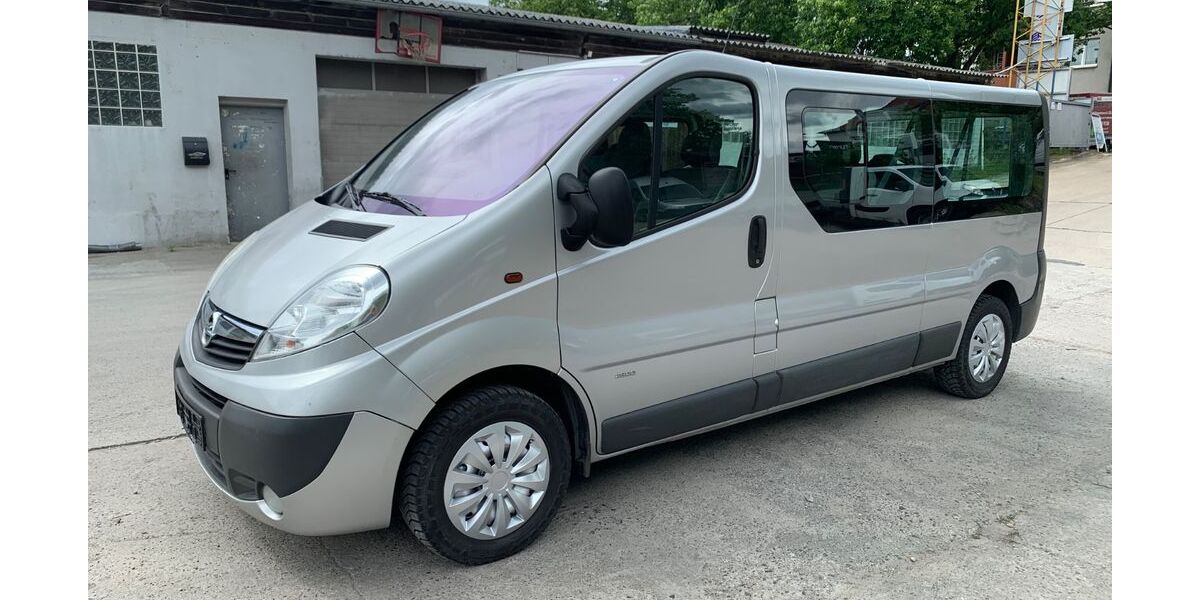 Opel Vivaro 176.000 km 8.300 &euro; Berlin 13581