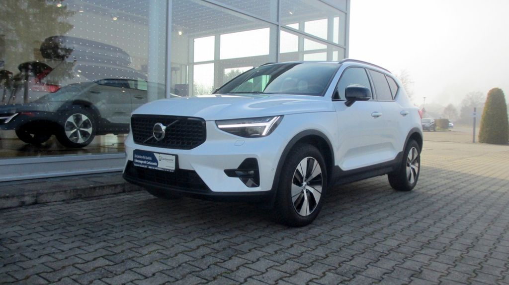 Volvo XC40 13.600 km 41.100 &euro; Mengen-Ennetach 88512