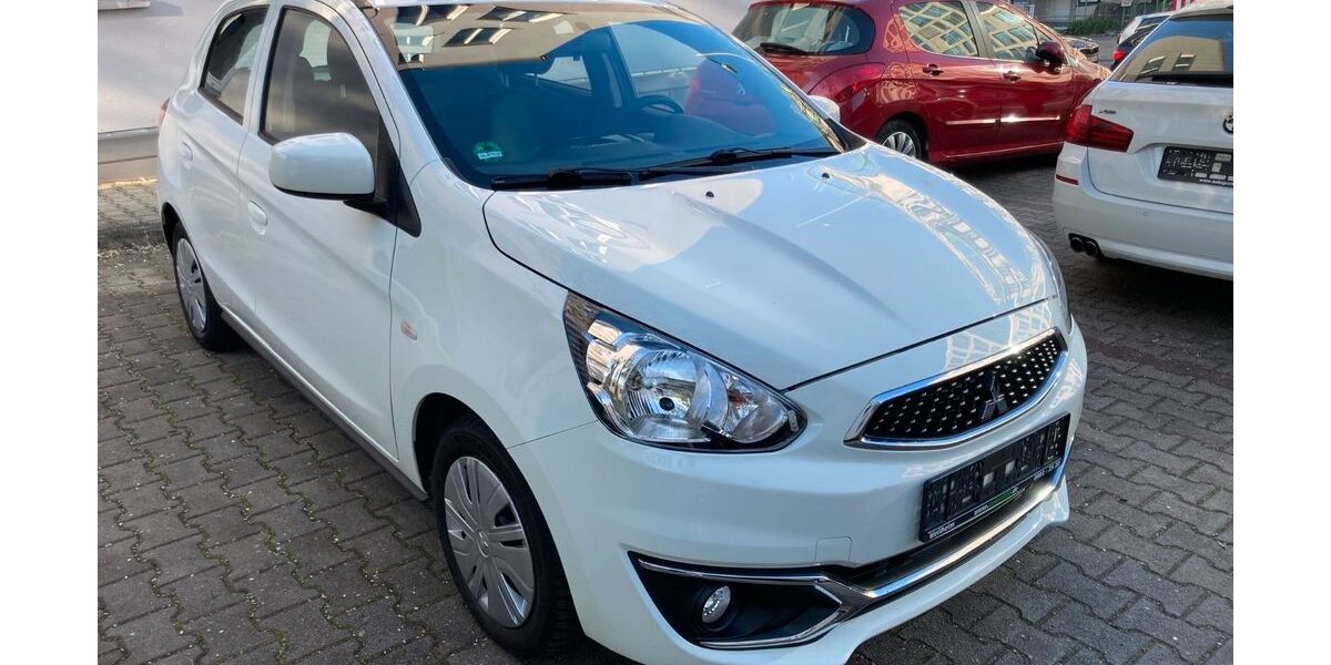 Mitsubishi Space Star 90.000 km 4.150 &euro; München 81241