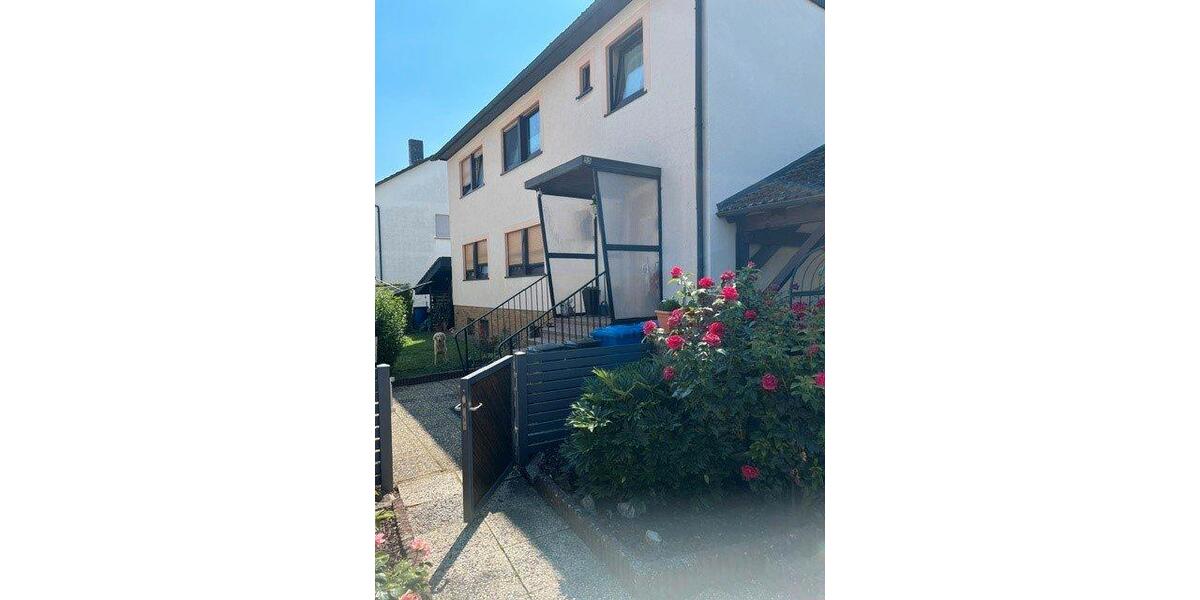 Etagenwohnung Seligenstadt - 8 Zimmer, 240 m&sup2;, 575.000&euro; | Angebot:26986349