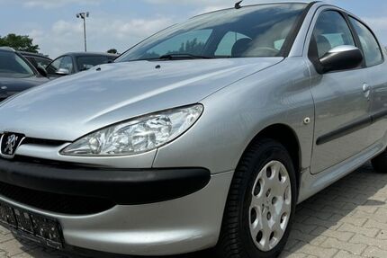 Peugeot 206 61.000 km 2.999 &euro; Oberkrämer 16727