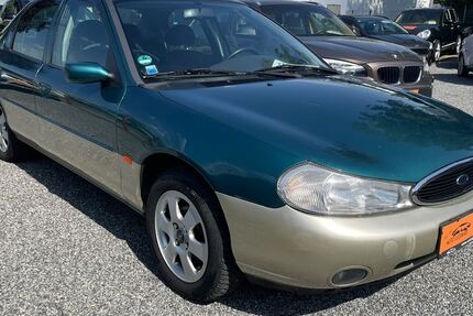 Ford Mondeo 180.000 km 1.990 &euro; Garching bei München-Hochbrück 85748