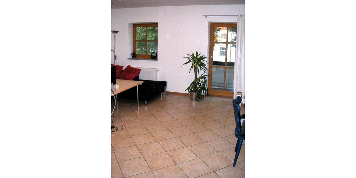 Etagenwohnung Hausham - 2 Zimmer, 78 m&sup2;, 858&euro; | Angebot:26065767