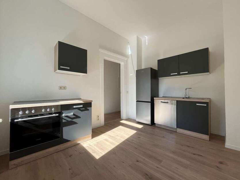 Wohnung zum Mieten in Zwickau 450 € 80.8 m²