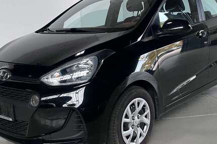Hyundai i10 43.601 km 7.999 € Potsdam-Drewitz 14478
