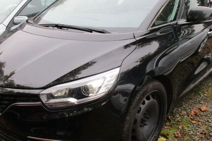 Renault Scenic 136.000 km 9.450 € Berlin 12357