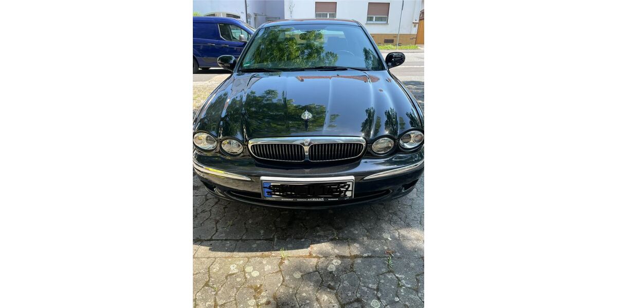 Jaguar X-Type 109.000 km 2.200 &euro; Schöneck 61137