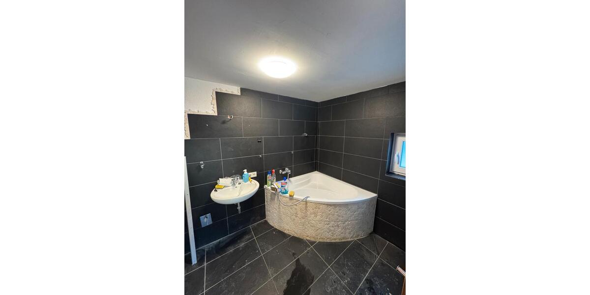 Doppelhaushälfte Betzdorf - 4 Zimmer, 90 m&sup2;, 1.000&euro; | Angebot:26314582