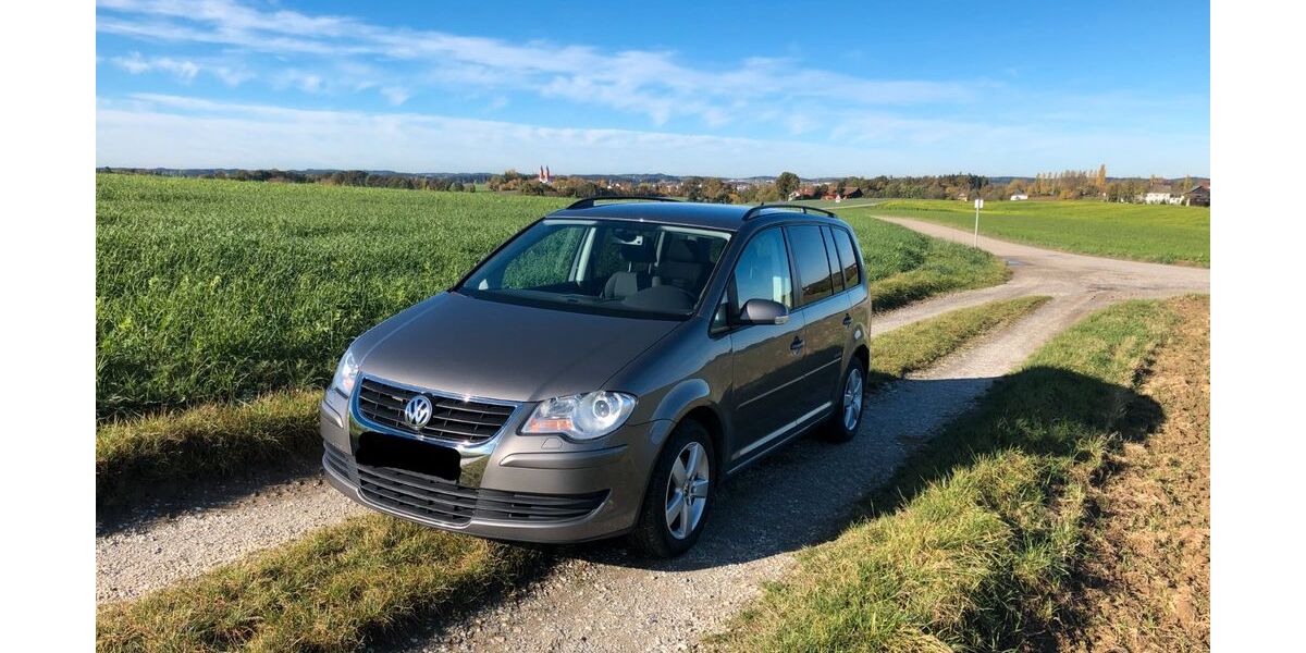 VW Touran 145.000 km 7.500 &euro; Vilsbiburg 84137