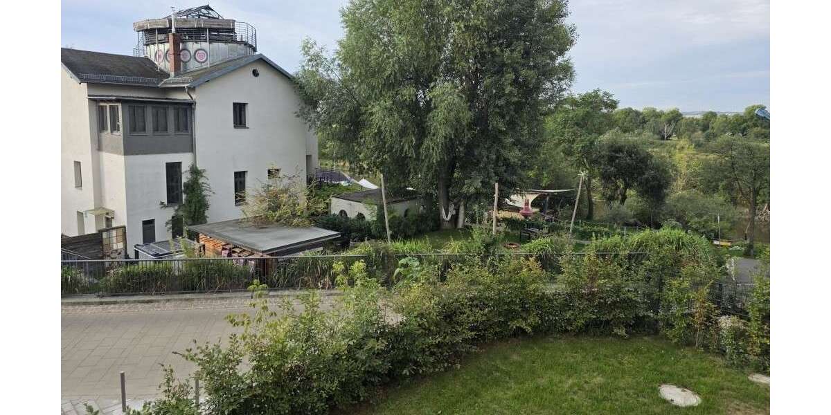 Etagenwohnung Dresden Neustadt - 3 Zimmer, 84 m&sup2;, 1.499&euro; | Angebot:27351017