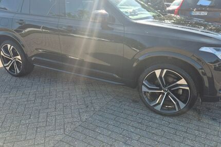 Volvo XC90 31.600 km 55.900 &euro; Nordhorn 48527