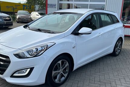 Hyundai i30 92.000 km 9.998 &euro; Barßel 26676