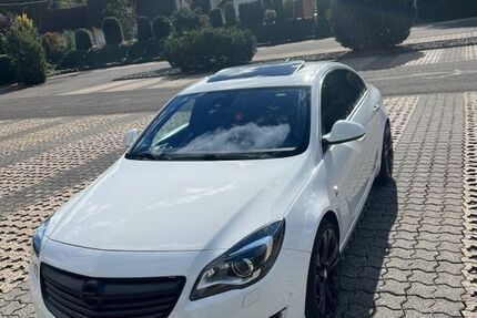 Opel Insignia 154.393 km 9.900 &euro; Hilchenbach 57271
