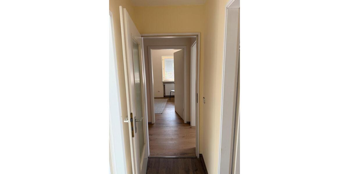 Zu Vermieten 3 Zimmer Wohnung 3 zimmer