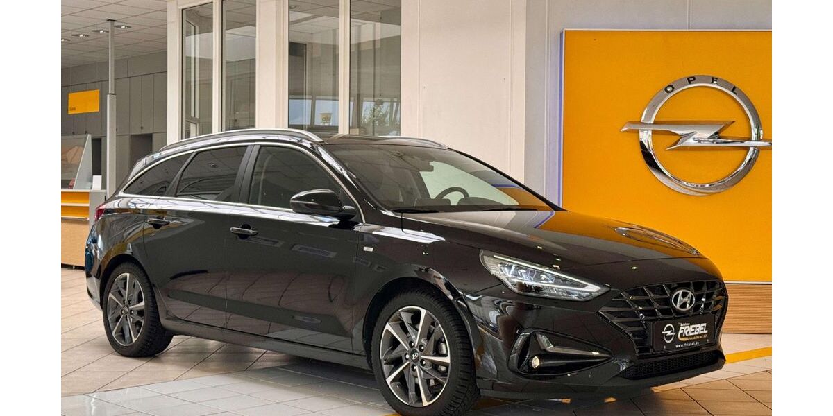 Hyundai i30 59.998 km 17.895 &euro; Heidenau 01809