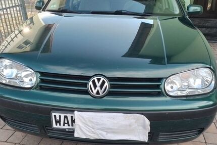 VW Golf