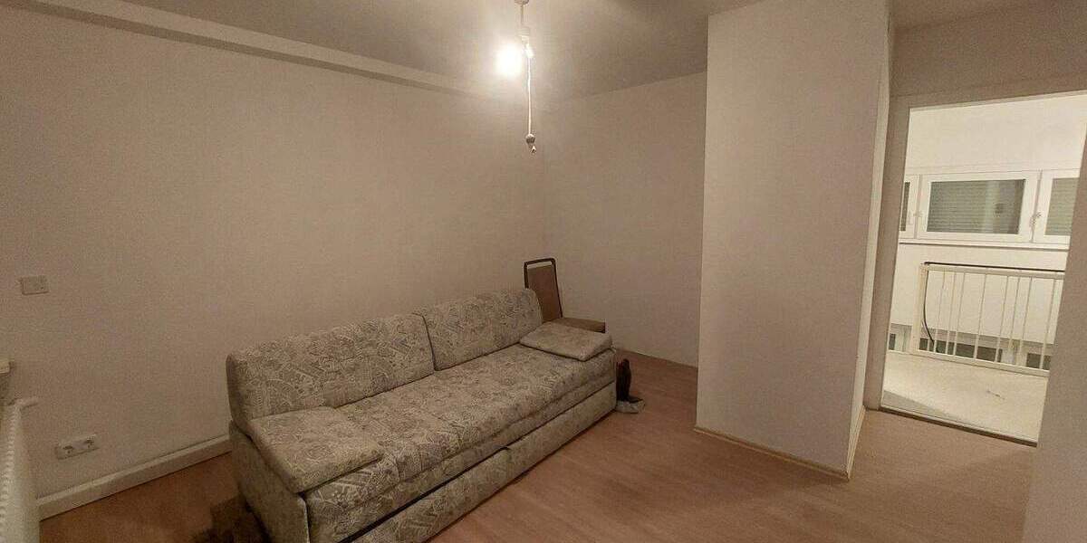 Mehrfamilienhaus, Wohnhaus Wülfershausen an der Saale Wülfershausen - 4 Zimmer, 100 m&sup2;, 1.200&euro; | Angebot:25727692