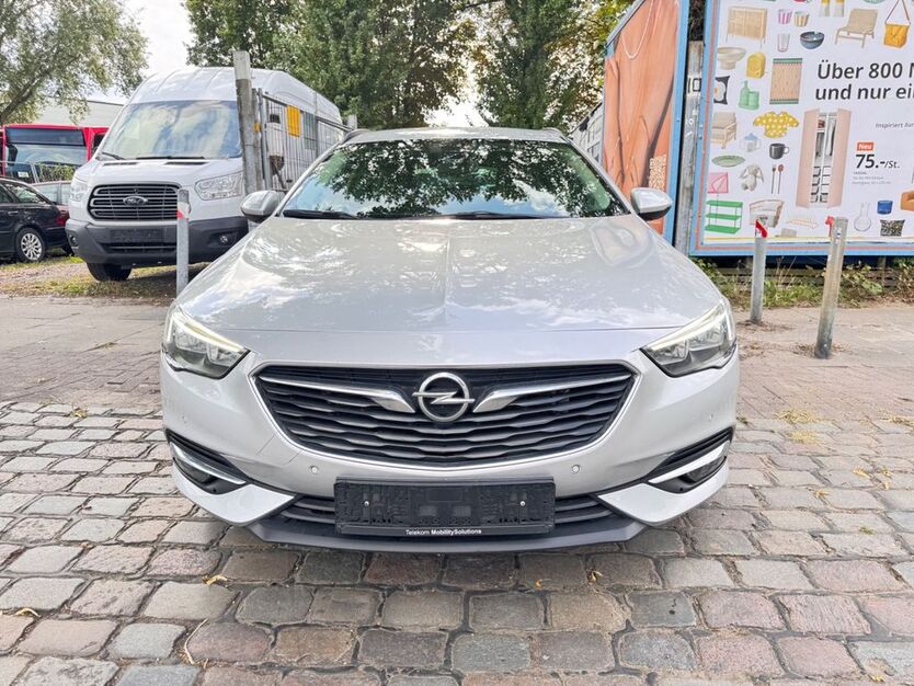 Opel Insignia 145.000 km 9.990 € HAMBURG 20537