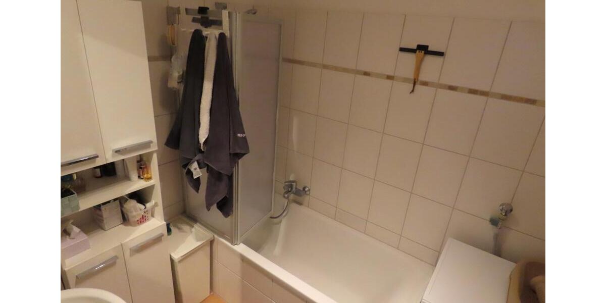 Etagenwohnung Marktredwitz - 3 Zimmer, 80 m&sup2;, 660&euro; | Angebot:26423273
