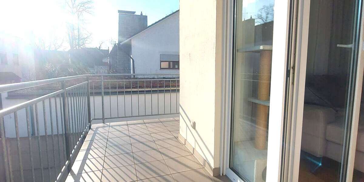 Etagenwohnung Schr - 3 Zimmer, 85 m&sup2;, 350.000&euro; | Angebot:26073515