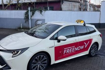 Toyota Corolla 199.900 km 16.999 &euro; Düsseldorf 40227