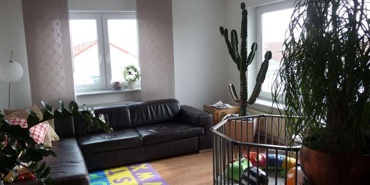 Etagenwohnung Freiberg - 4 Zimmer, 98 m&sup2;, 1.250&euro; | Angebot:26675074