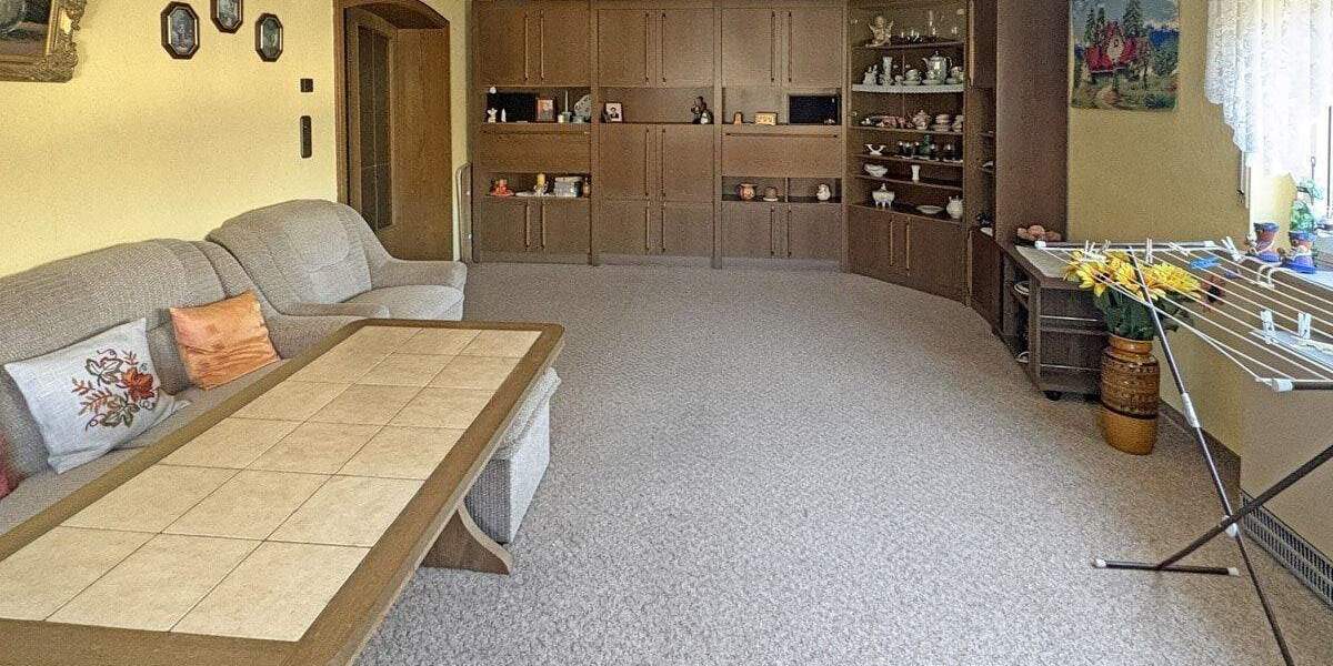 Mehrfamilienhaus, Wohnhaus Küps Schmölz - 7 Zimmer, 250 m&sup2;, 185.000&euro; | Angebot:25802805