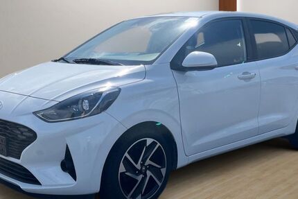 Hyundai i10 20.237 km 19.990 &euro; Eutin 23701