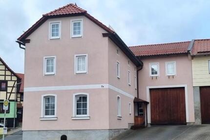 Teilsanierter Dreiseitenhof in ländlicher Umgebung zimmer