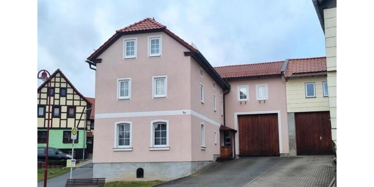 Teilsanierter Dreiseitenhof in ländlicher Umgebung zimmer