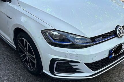 VW Golf 67.000 km 19.400 &euro; München 80796