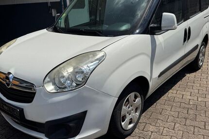 Opel Combo 154.693 km 6.100 &euro; Karlsruhe 76185