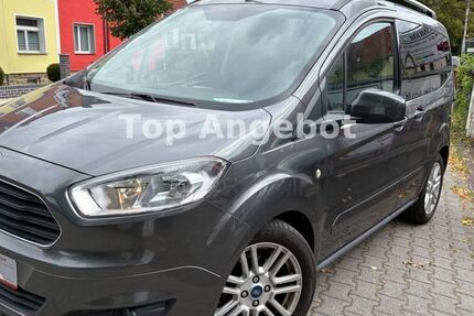 Ford Tourneo Courier 60.620 km 10.499 &euro; Eisenberg 07607