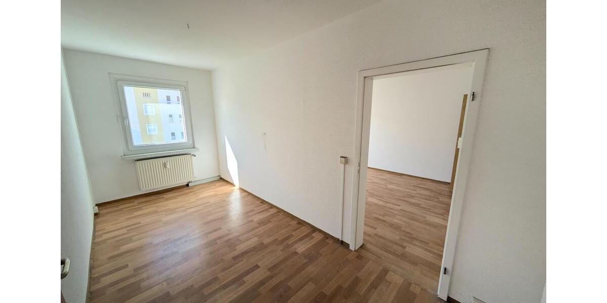 Etagenwohnung Limbach-Oberfrohna Oberfrohna - 2 Zimmer, 44 m&sup2;, 284&euro; | Angebot:26321899