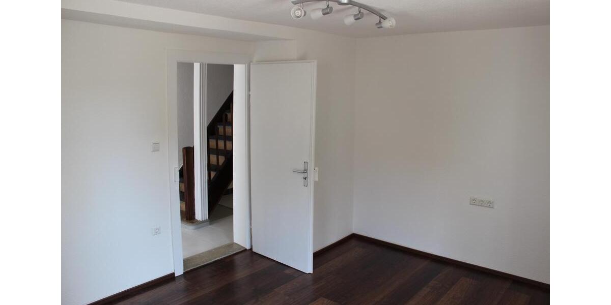 Doppelhaushälfte Steinheim an der Murr - 3 Zimmer, 75 m&sup2;, 249.000&euro; | Angebot:27132351