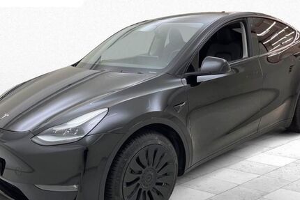 Tesla Model Y 52.289 km 33.450 &euro; Steinbach-Hallenberg OT Herges-Hallenberg 98587