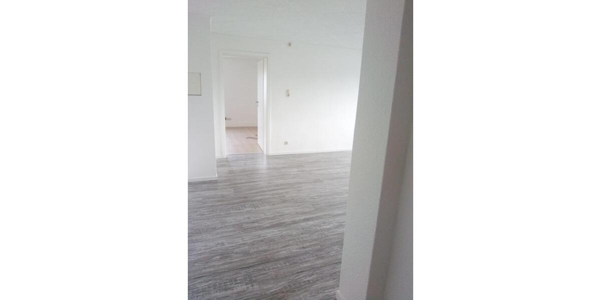 Etagenwohnung Drebach - 5 Zimmer, 105 m&sup2;, 580&euro; | Angebot:26267942